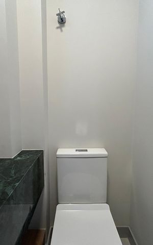 Apartamento para alugar com 126m², 3 quartos e 2 vagas Apartamento para alugar com 126m², 3 quartos e 2 vagasLavabo