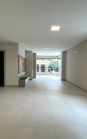 Apartamento para alugar com 126m², 3 quartos e 2 vagas Apartamento para alugar com 126m², 3 quartos e 2 vagasSala