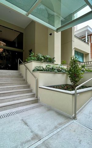 Apartamento para alugar com 126m², 3 quartos e 2 vagas Apartamento para alugar com 126m², 3 quartos e 2 vagasÁrea comum