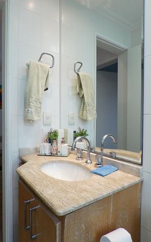 Apartamento para alugar com 83m², 3 quartos e 2 vagasBanheiro