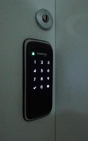 Apartamento para alugar com 83m², 3 quartos e 2 vagasFechadura Eletrônica