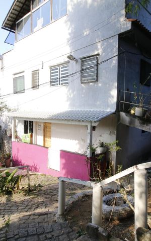 Casa de condomínio à venda com 70m², 2 quartos e 1 vagaQuintal