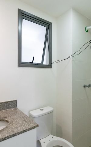 Apartamento à venda com 74m², 2 quartos e 1 vaga Apartamento à venda com 74m², 2 quartos e 1 vagaBanheiro Social