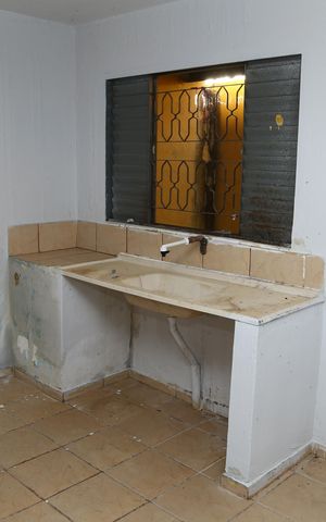 Apartamento para alugar com 91m², 2 quartos e 1 vagaApartamento 1 - Cozinha do andar inferior