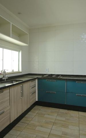 Apartamento para alugar com 85m², 2 quartos e 1 vagaCozinha 