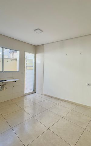 Casa para alugar com 35m², 1 quarto e sem vaga Casa para alugar com 35m², 1 quarto e sem vagaStudio