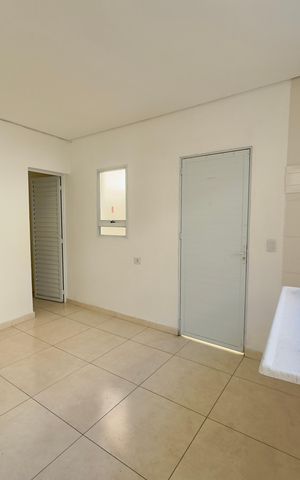 Casa para alugar com 35m², 1 quarto e sem vaga Casa para alugar com 35m², 1 quarto e sem vagaStudio