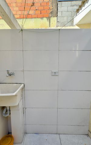 Casa para alugar com 35m², 1 quarto e sem vaga Casa para alugar com 35m², 1 quarto e sem vagaÁrea de Serviço