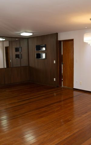 Apartamento à venda com 76m², 3 quartos e 1 vaga Apartamento à venda com 76m², 3 quartos e 1 vagaSala