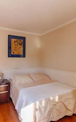 Casa de condomínio para alugar com 375m², 5 quartos e 4 vagas Casa de condomínio para alugar com 375m², 5 quartos e 4 vagasQuarto
