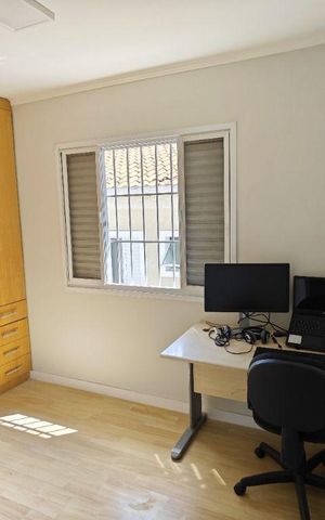 Casa à venda com 140m², 3 quartos e 2 vagas