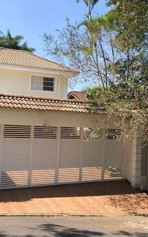 Casa à venda com 500m², 4 quartos e 6 vagas