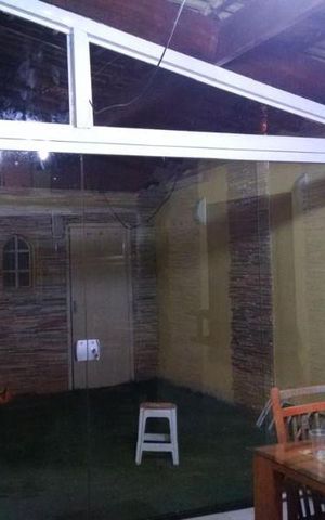 Casa à venda com 170m², 3 quartos e 2 vagas