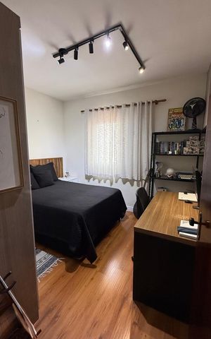 Casa à venda com 90m², 2 quartos e 2 vagas Casa à venda com 90m², 2 quartos e 2 vagasQuarto