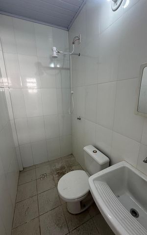 Casa para alugar com 25m², 1 quarto e sem vaga Casa para alugar com 25m², 1 quarto e sem vagaBanheiro
