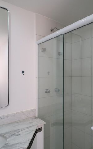 Apartamento para alugar com 110m², 3 quartos e 2 vagasBanheiro do Quarto 1