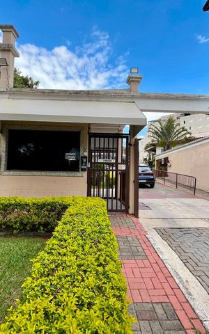 Apartamento à venda com 60m², 3 quartos e 1 vaga Apartamento à venda com 60m², 3 quartos e 1 vagaFachada e portaria