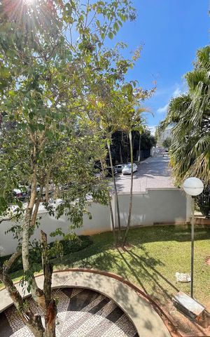 Apartamento à venda com 63m², 2 quartos e 1 vaga Apartamento à venda com 63m², 2 quartos e 1 vagaVista