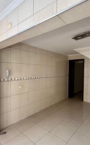 Casa para alugar com 130m², 2 quartos e 3 vagasCozinha