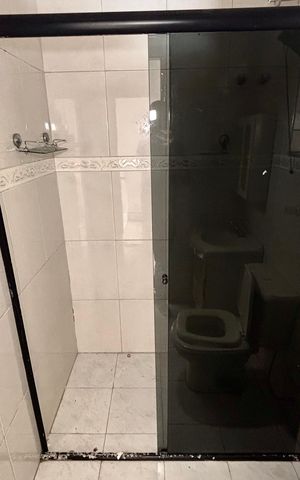 Casa para alugar com 130m², 2 quartos e 3 vagasBanheiro 1