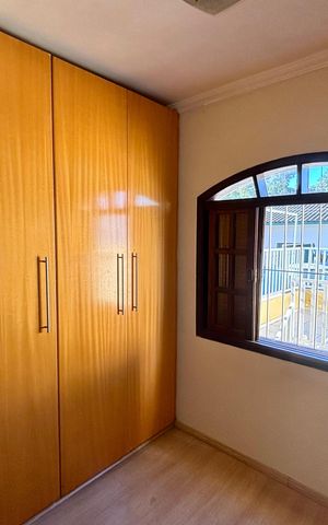 Casa para alugar com 130m², 2 quartos e 3 vagasQuarto 1