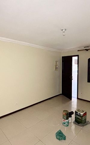 Casa para alugar com 130m², 2 quartos e 3 vagasSala