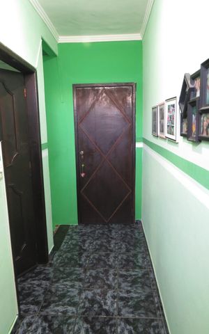 Casa para alugar com 220m², 4 quartos e 1 vaga Casa para alugar com 220m², 4 quartos e 1 vagaCorredor