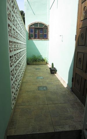 Casa para alugar com 220m², 4 quartos e 1 vaga Casa para alugar com 220m², 4 quartos e 1 vagaÁrea externa