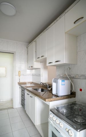 Apartamento à venda com 91m², 3 quartos e 3 vagas Apartamento à venda com 91m², 3 quartos e 3 vagasCozinha