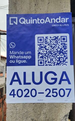 Casa para alugar com 65m², 2 quartos e 1 vaga Casa para alugar com 65m², 2 quartos e 1 vagaFachada