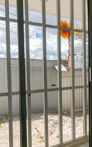 Casa à venda com 124m², 5 quartos e 1 vaga