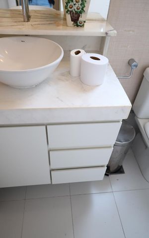 Apartamento à venda com 74m², 3 quartos e 2 vagasBanheiro da Suíte 1