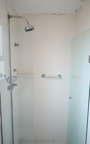 Apartamento à venda com 74m², 3 quartos e 2 vagasBanheiro da Suíte 1