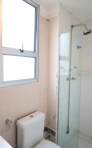 Apartamento à venda com 74m², 3 quartos e 2 vagasBanheiro da Suíte 1