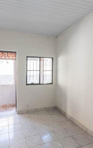 Casa à venda com 80m², 3 quartos e 1 vagaSala