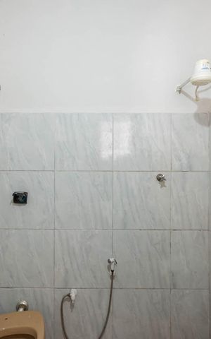 Casa à venda com 80m², 3 quartos e 1 vagaBanheiro social