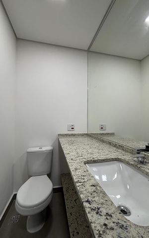 Apartamento à venda com 67m², 2 quartos e 1 vagaBanheiro da Suíte 1