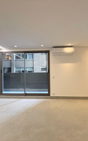 Apartamento à venda com 67m², 2 quartos e 1 vagaSala/Cozinha