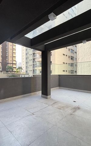 Apartamento à venda com 67m², 2 quartos e 1 vagaVaranda