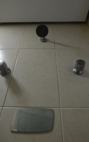 Apartamento à venda com 77m², 3 quartos e 2 vagasBANHEIRO