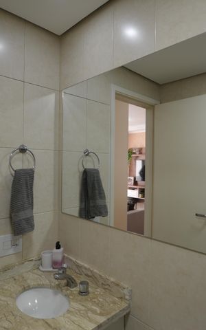 Apartamento à venda com 77m², 3 quartos e 2 vagasBANHEIRO