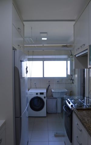 Apartamento à venda com 77m², 3 quartos e 2 vagasCOZINHA