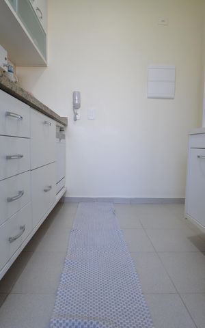 Apartamento à venda com 77m², 3 quartos e 2 vagasCOZINHA