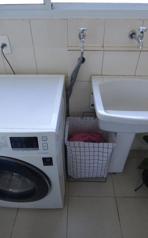 Apartamento à venda com 77m², 3 quartos e 2 vagasAREA DE SERVIÇO