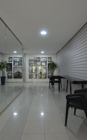 Apartamento à venda com 77m², 3 quartos e 2 vagasHALL