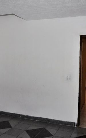 Casa à venda com 140m², 1 quarto e 1 vaga Casa à venda com 140m², 1 quarto e 1 vagaQuarto