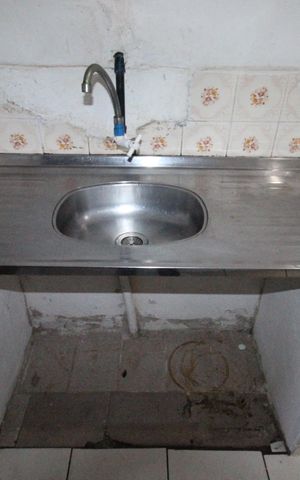 Casa para alugar com 150m², 2 quartos e 2 vagasEdícula Cozinha