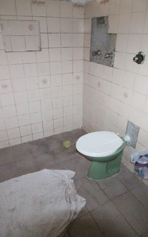 Casa para alugar com 150m², 2 quartos e 2 vagasBanheiro