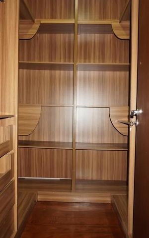 Casa para alugar com 400m², 5 quartos e 4 vagas Casa para alugar com 400m², 5 quartos e 4 vagasCloset da Suíte