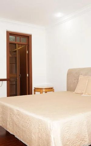 Casa para alugar com 400m², 5 quartos e 4 vagas Casa para alugar com 400m², 5 quartos e 4 vagasSuíte 2